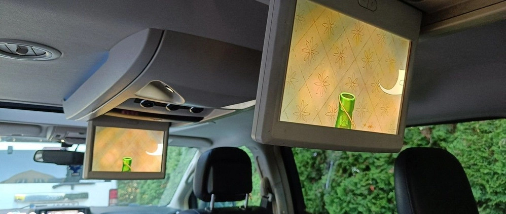 Lancia Voyager cena 63500 przebieg: 222000, rok produkcji 2014 z Międzylesie małe 529